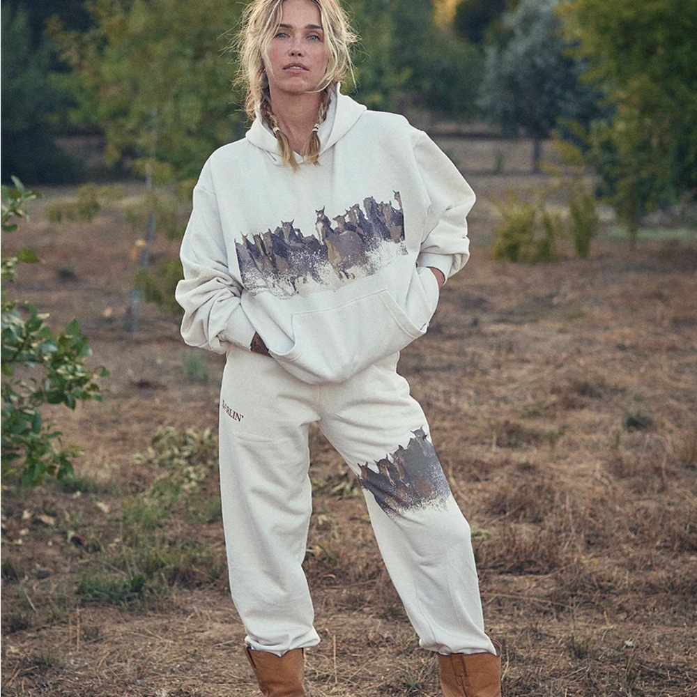 Darling Cream Hoodie with Scenic Print